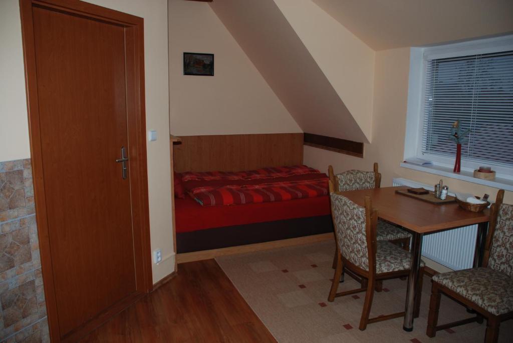 Apartmán KOI Apartman Veltrusy Kültér fotó