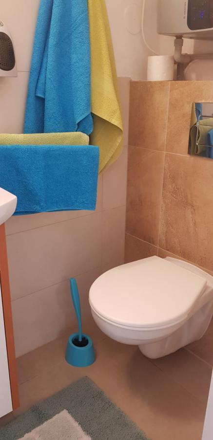 Apartmán KOI Apartman Veltrusy Kültér fotó
